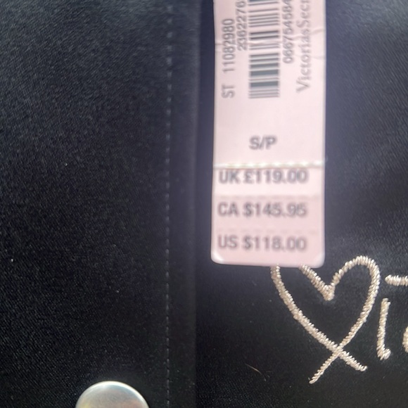 Cute vs jacket - Picture 6 of 14